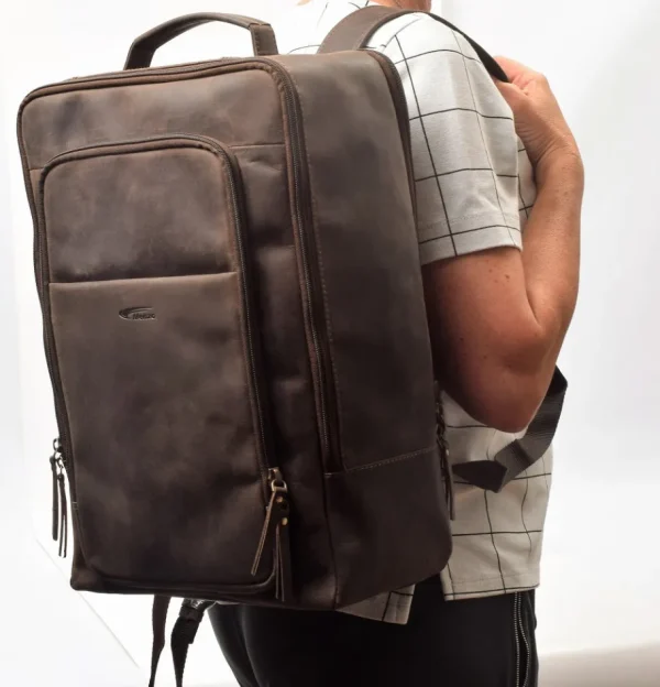 Menzo MB80 - Rucksack Büffelleder/marone für 15,6 Zoll Laptop- Rucksäcke